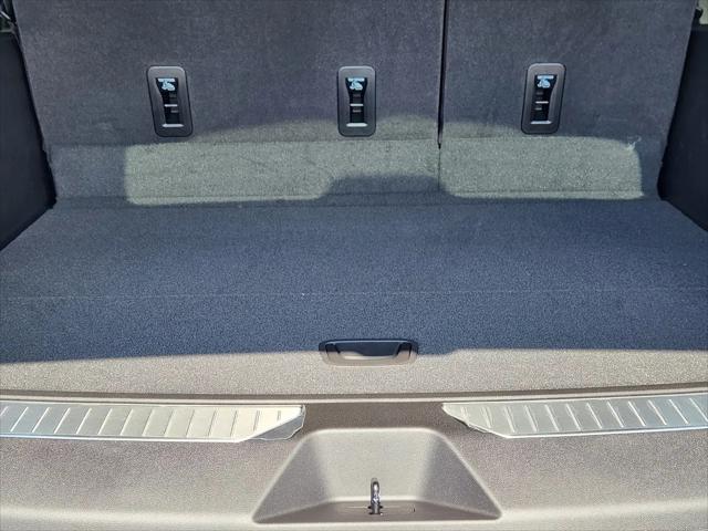 2026 GMC Yukon XL 4WD AT4
