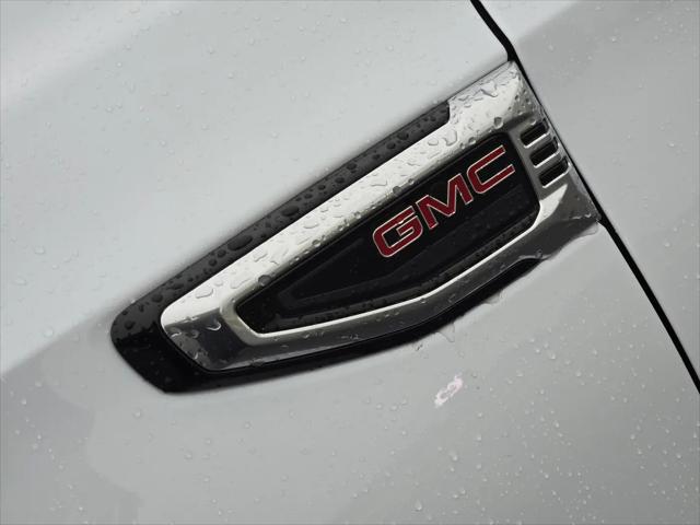 2026 GMC Yukon 4WD Denali