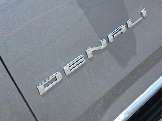 2026 GMC Yukon 4WD Denali