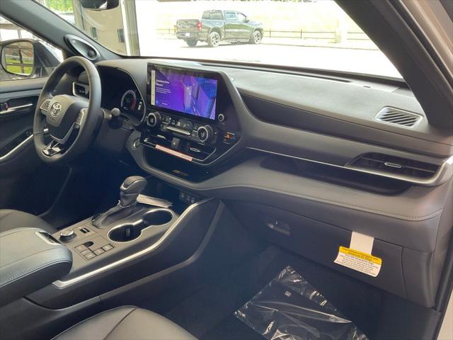 2026 Toyota Highlander XSE