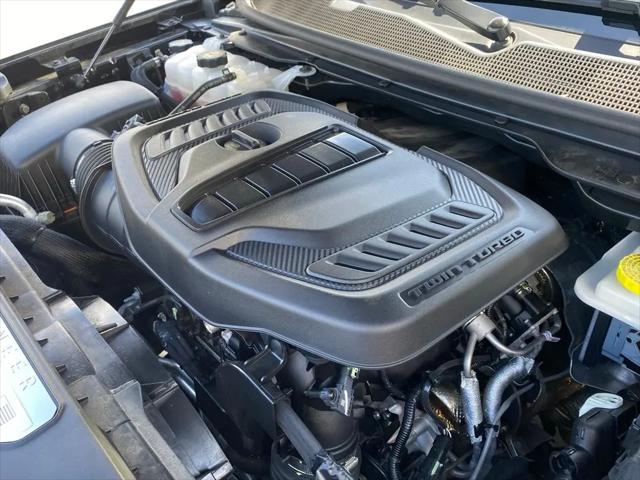 2024 Jeep Wagoneer Series II Carbide 4x4