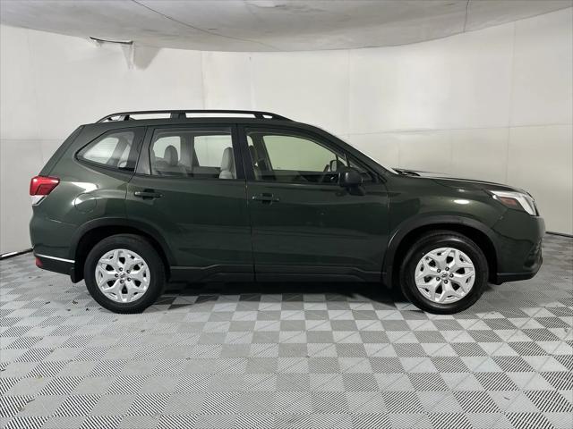 2023 Subaru Forester Base