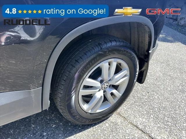2016 Volkswagen Tiguan S