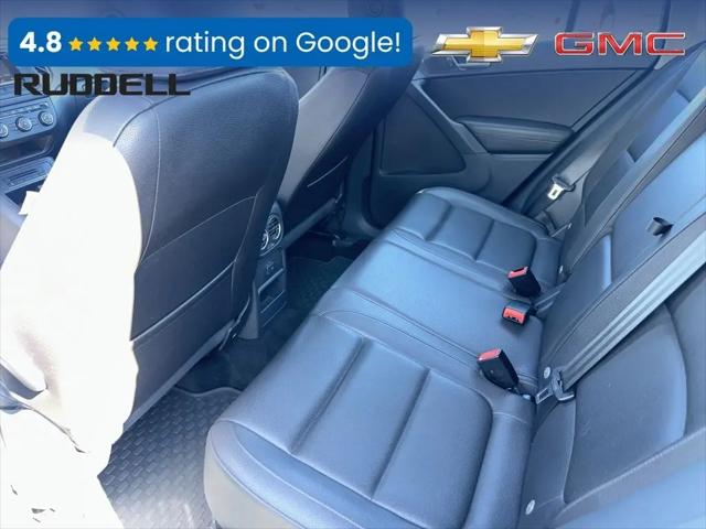 2016 Volkswagen Tiguan S