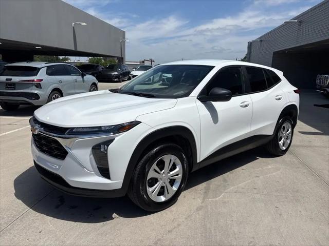 2026 Chevrolet Trax FWD LS