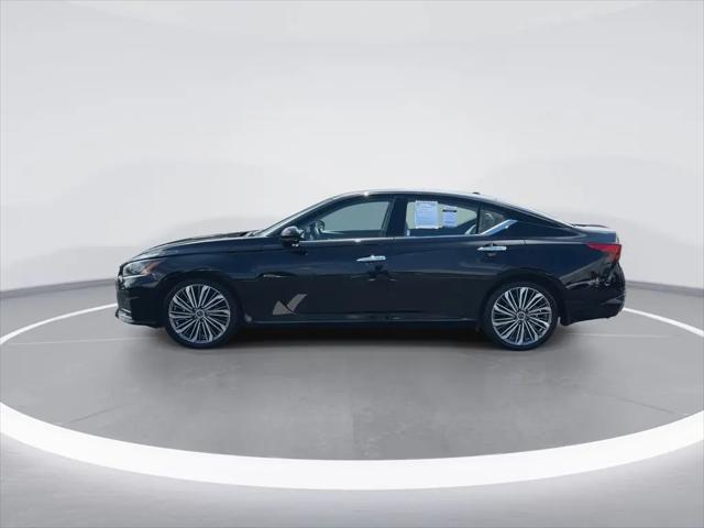 2024 Nissan Altima SL FWD