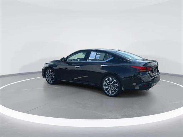 2024 Nissan Altima SL FWD