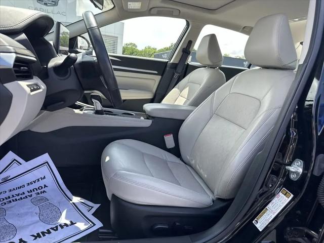 2024 Nissan Altima SL FWD