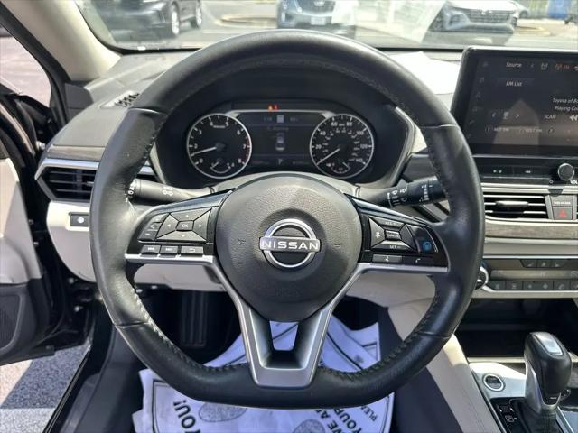 2024 Nissan Altima SL FWD