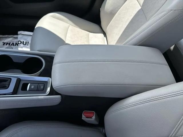 2024 Nissan Altima SL FWD