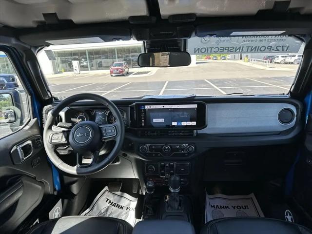 2025 Jeep Wrangler 4-Door Willys 4x4