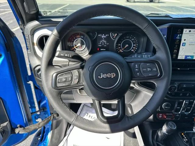 2025 Jeep Wrangler 4-Door Willys 4x4