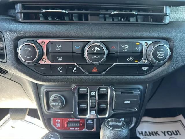 2025 Jeep Wrangler 4-Door Willys 4x4