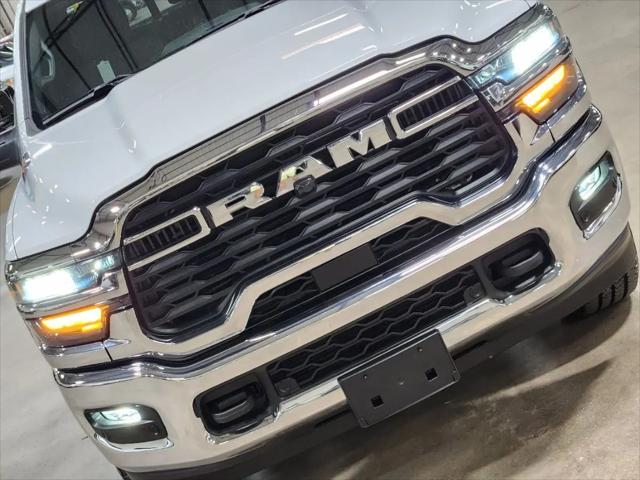 2025 Ram 2500 Tradesman Crew Cab 4x4 8' Box