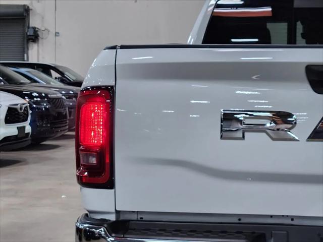 2025 Ram 2500 Tradesman Crew Cab 4x4 8' Box