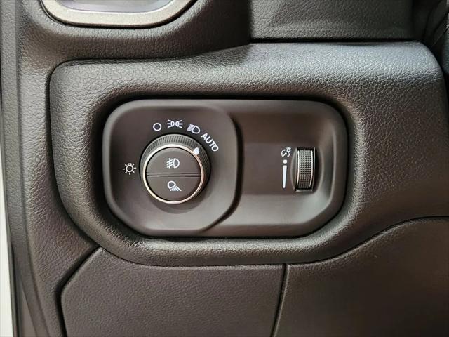 2025 Ram 2500 Tradesman Crew Cab 4x4 8' Box