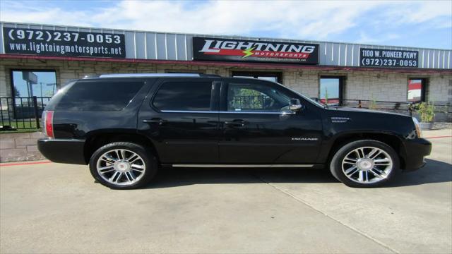 2013 Cadillac Escalade Premium