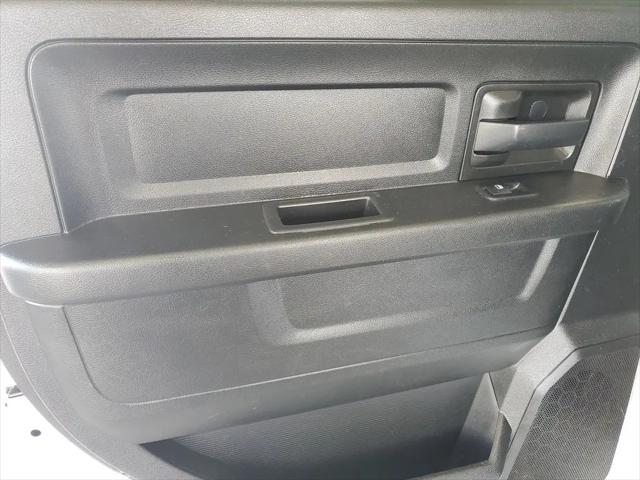 2019 Ram 1500 Classic Tradesman Crew Cab 4x2 5'7" Box