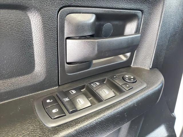 2019 Ram 1500 Classic Tradesman Crew Cab 4x2 5'7" Box