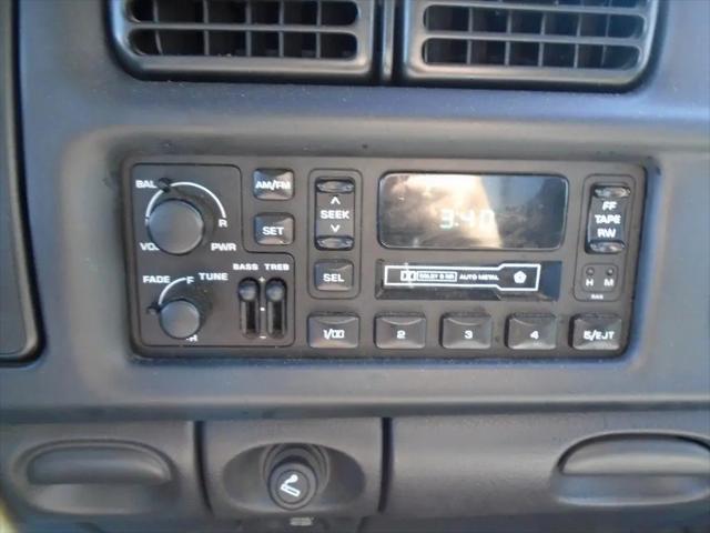 2000 Dodge Ram 1500 Base