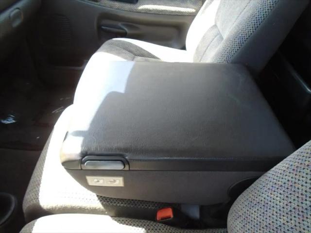 2000 Dodge Ram 1500 Base