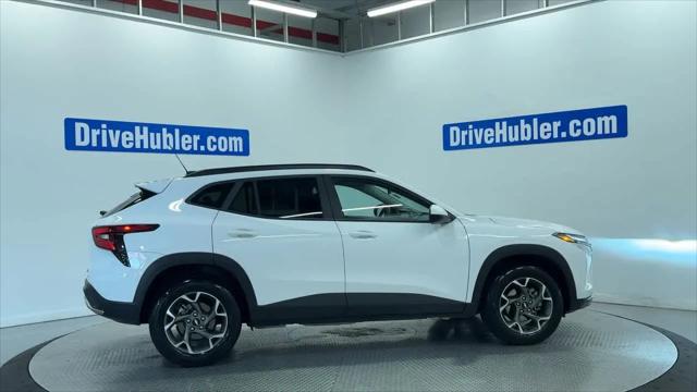 2025 Chevrolet Trax FWD LT