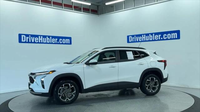 2025 Chevrolet Trax FWD LT