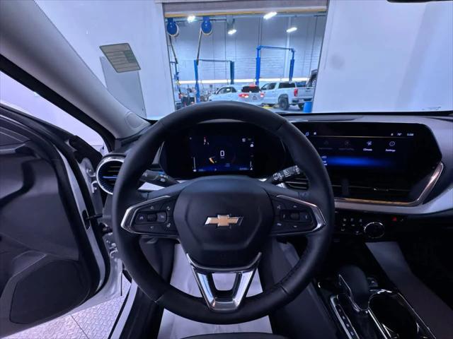 2025 Chevrolet Trax FWD LT