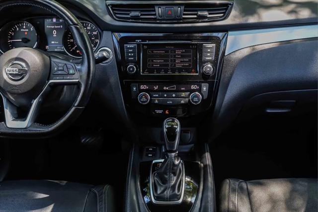 2020 Nissan Rogue Sport SL AWD Xtronic CVT