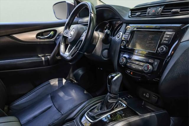 2020 Nissan Rogue Sport SL AWD Xtronic CVT