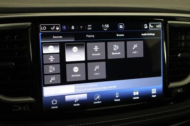 2027 Chrysler Pacifica Select