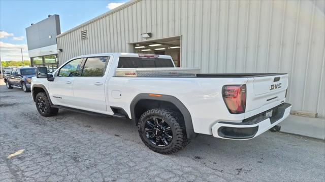 2026 GMC Sierra 2500HD Crew Cab, Standard Bed, AT4, 4WD