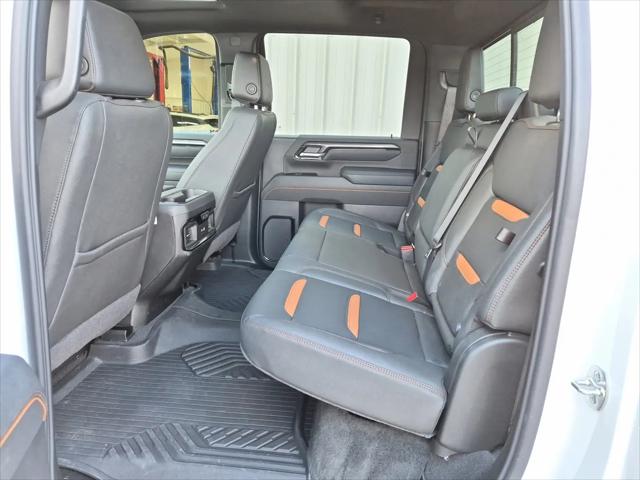2026 GMC Sierra 2500HD Crew Cab, Standard Bed, AT4, 4WD