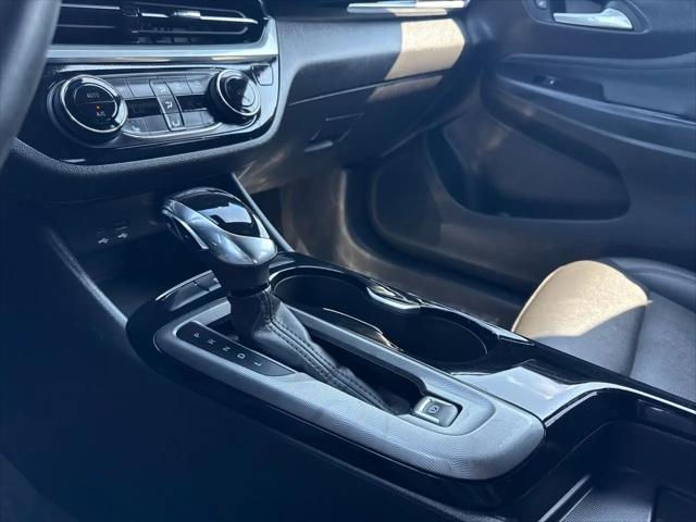 2024 Buick NV Sport Touring FWD