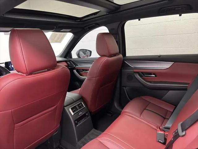 2025 Mazda CX-70 Premium Plus Package