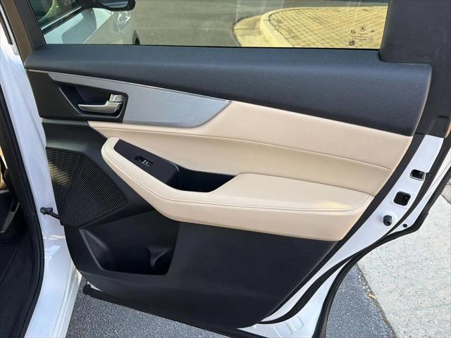 2023 Acura MDX Standard