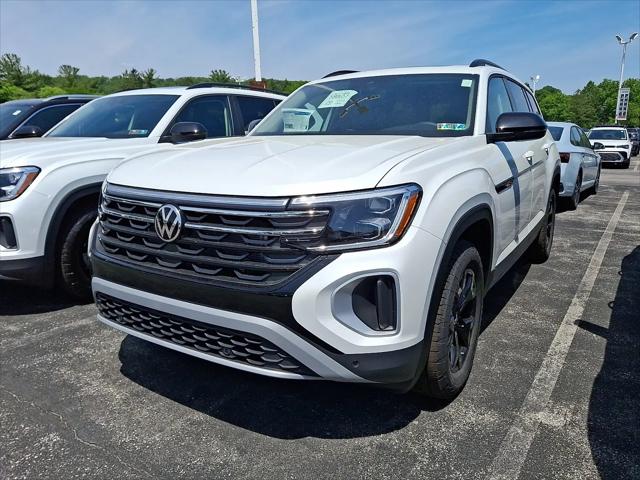 2026 Volkswagen Atlas Peak Edition