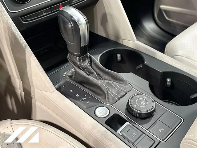 2021 Volkswagen Atlas 3.6L V6 SE w/Technology R-Line