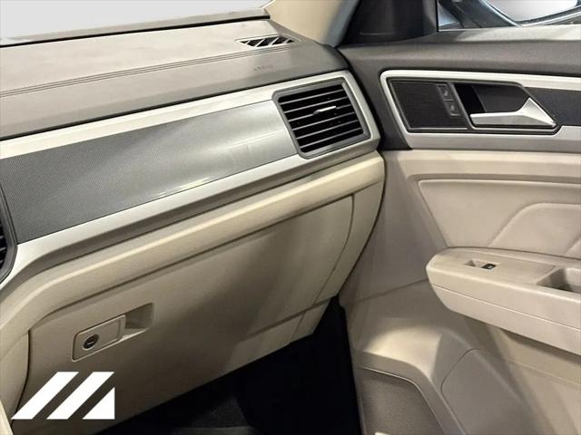 2021 Volkswagen Atlas 3.6L V6 SE w/Technology R-Line