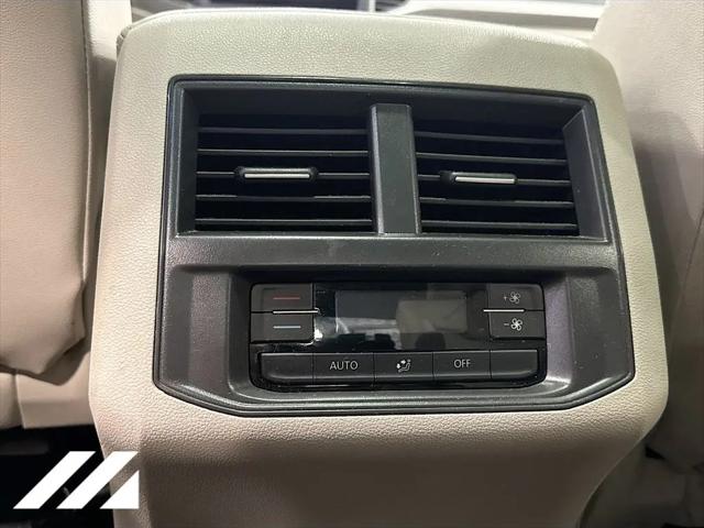 2021 Volkswagen Atlas 3.6L V6 SE w/Technology R-Line