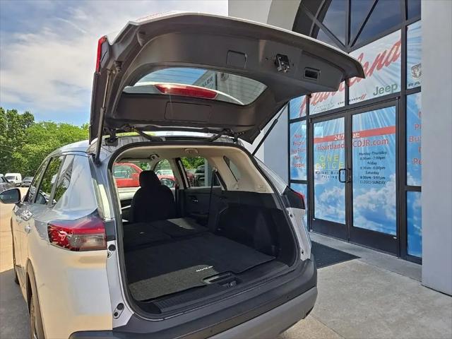 2023 Nissan Rogue SV Intelligent AWD