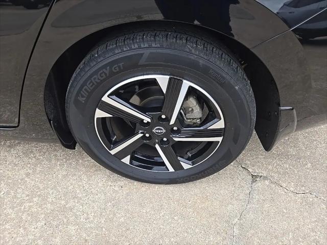 2024 Nissan Sentra SV Xtronic CVT