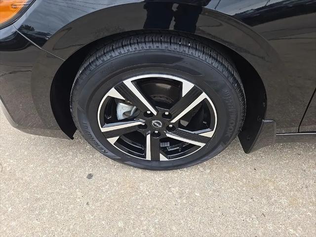 2024 Nissan Sentra SV Xtronic CVT