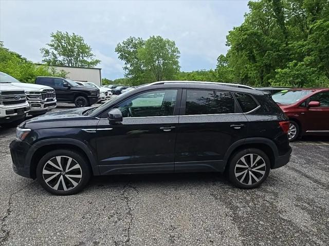 2024 Volkswagen Taos 1.5T SE