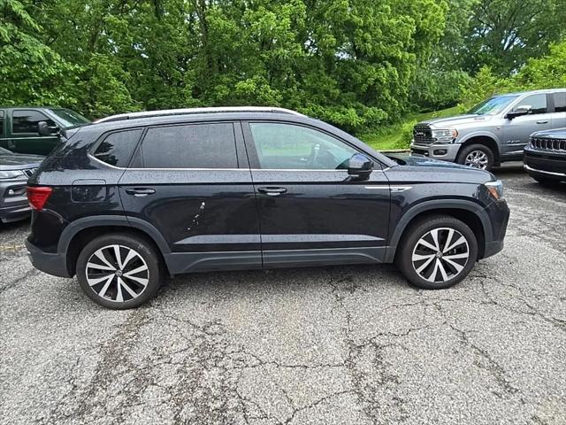 2024 Volkswagen Taos 1.5T SE