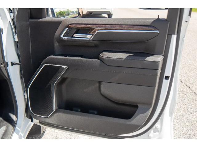 2023 GMC Sierra 1500 4WD Crew Cab Short Box Elevation with 3VL