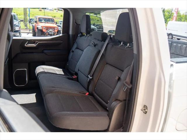 2023 GMC Sierra 1500 4WD Crew Cab Short Box Elevation with 3VL