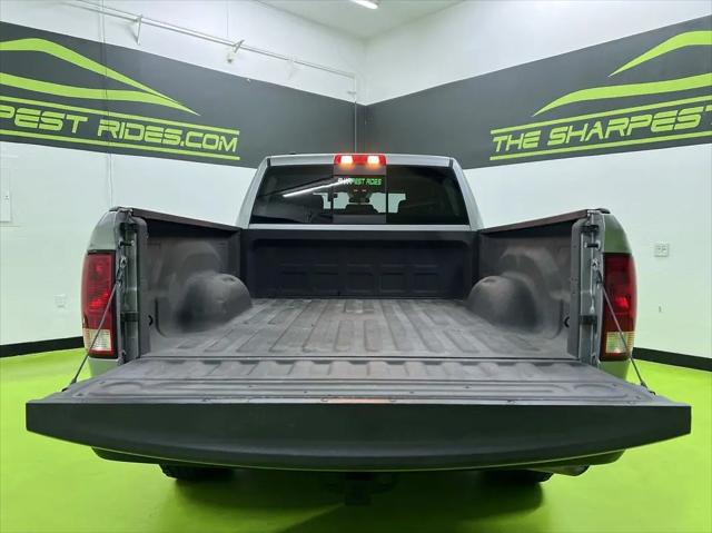 2019 Ram 1500 Classic SLT Crew Cab 4x4 6'4" Box