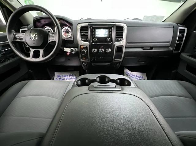 2019 Ram 1500 Classic SLT Crew Cab 4x4 6'4" Box