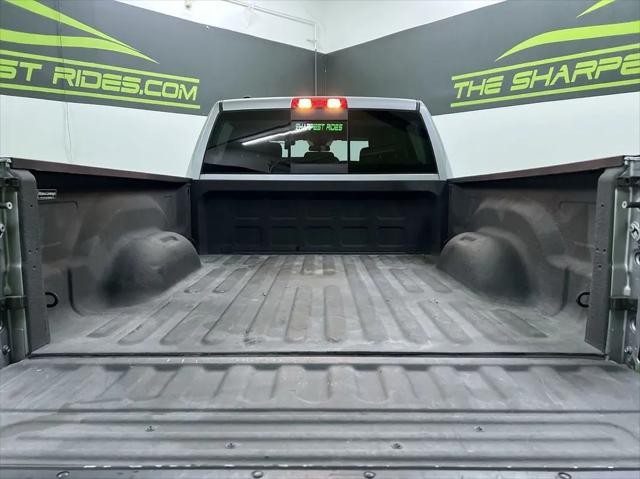 2019 Ram 1500 Classic SLT Crew Cab 4x4 6'4" Box